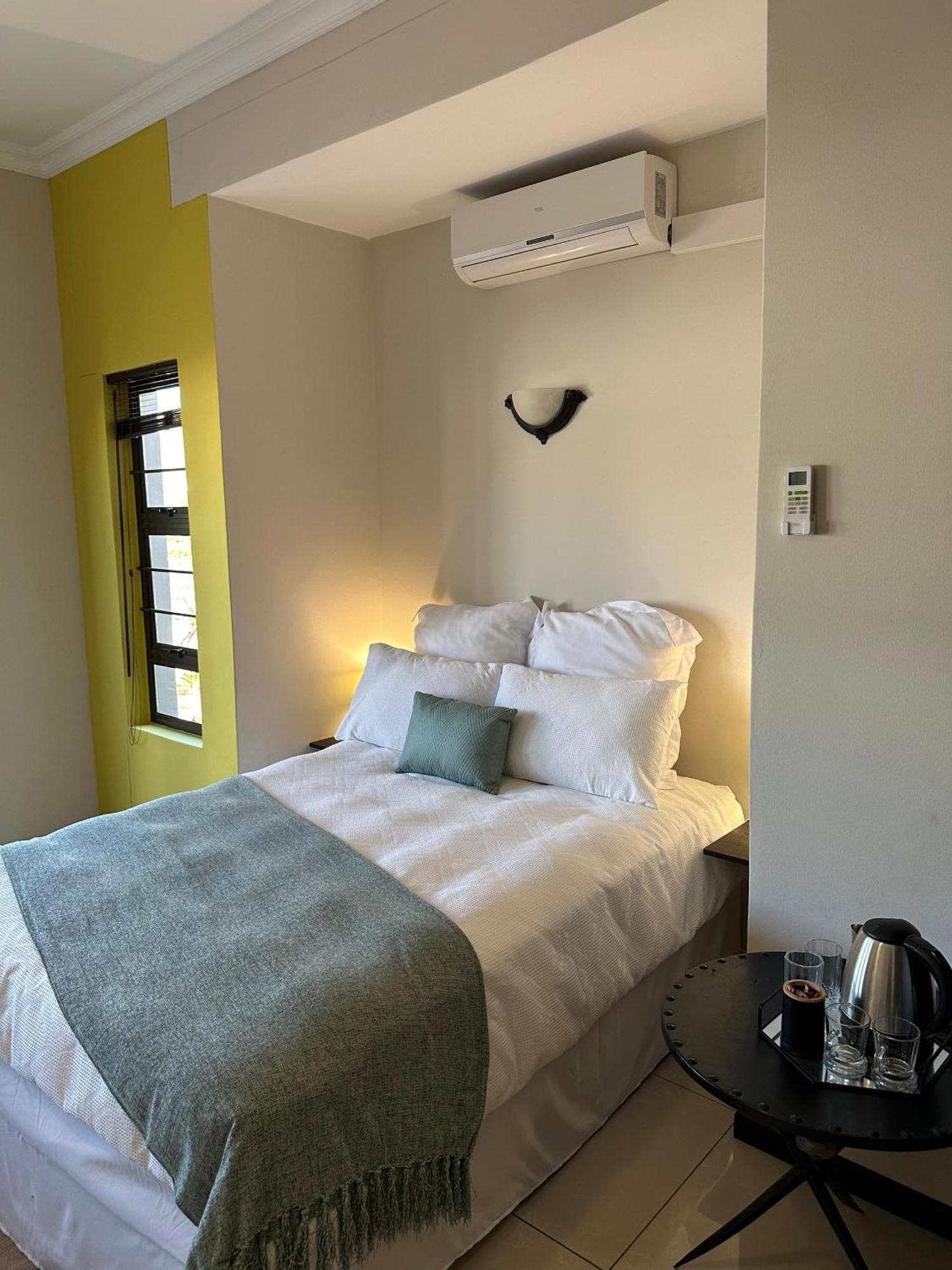 Cora'S Boutique Bed & Breakfast 斯瓦科普蒙德 客房 照片
