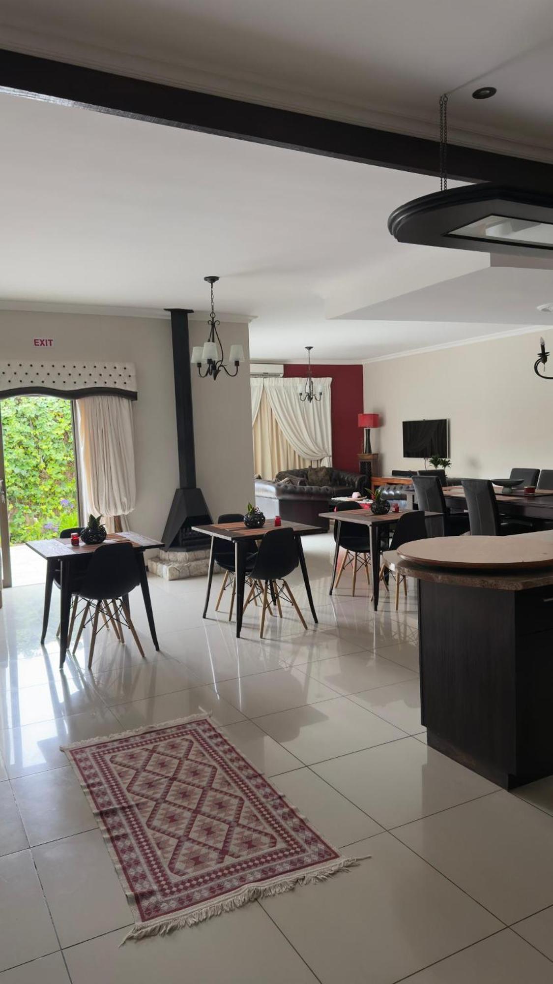 Cora'S Boutique Bed & Breakfast 斯瓦科普蒙德 外观 照片